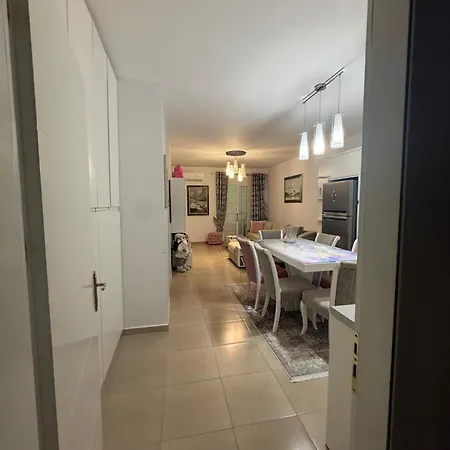 Apartment La Perla *