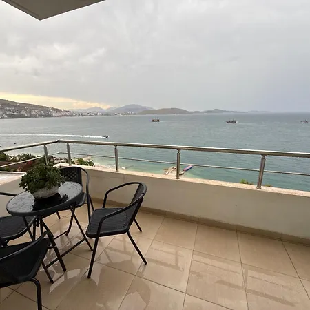 Apartment La Perla *